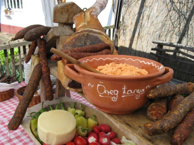 Dobos Attila - Öregtanya